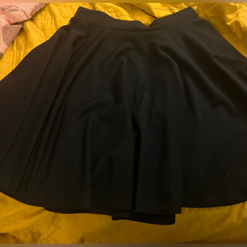 Women’s sz XL knee length circle skirt